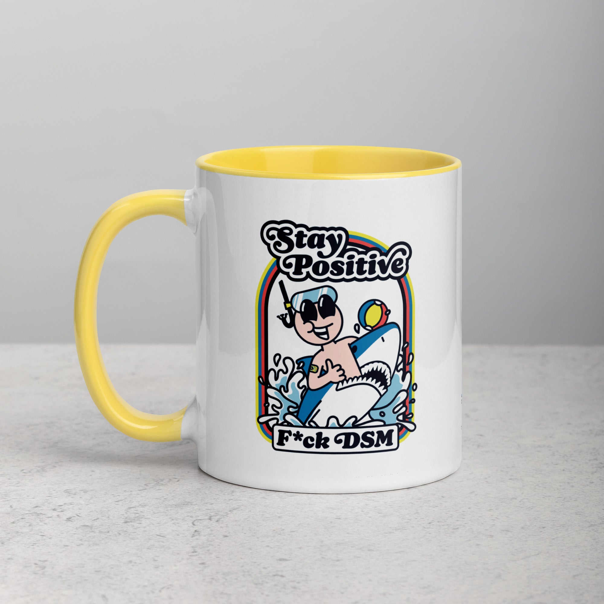 Taza blanca y amarilla de 325 ml con diseño personalizado, bonito, moderno, artístico, simbólico y urbano. Con significado profundo inspirado en la psicología.