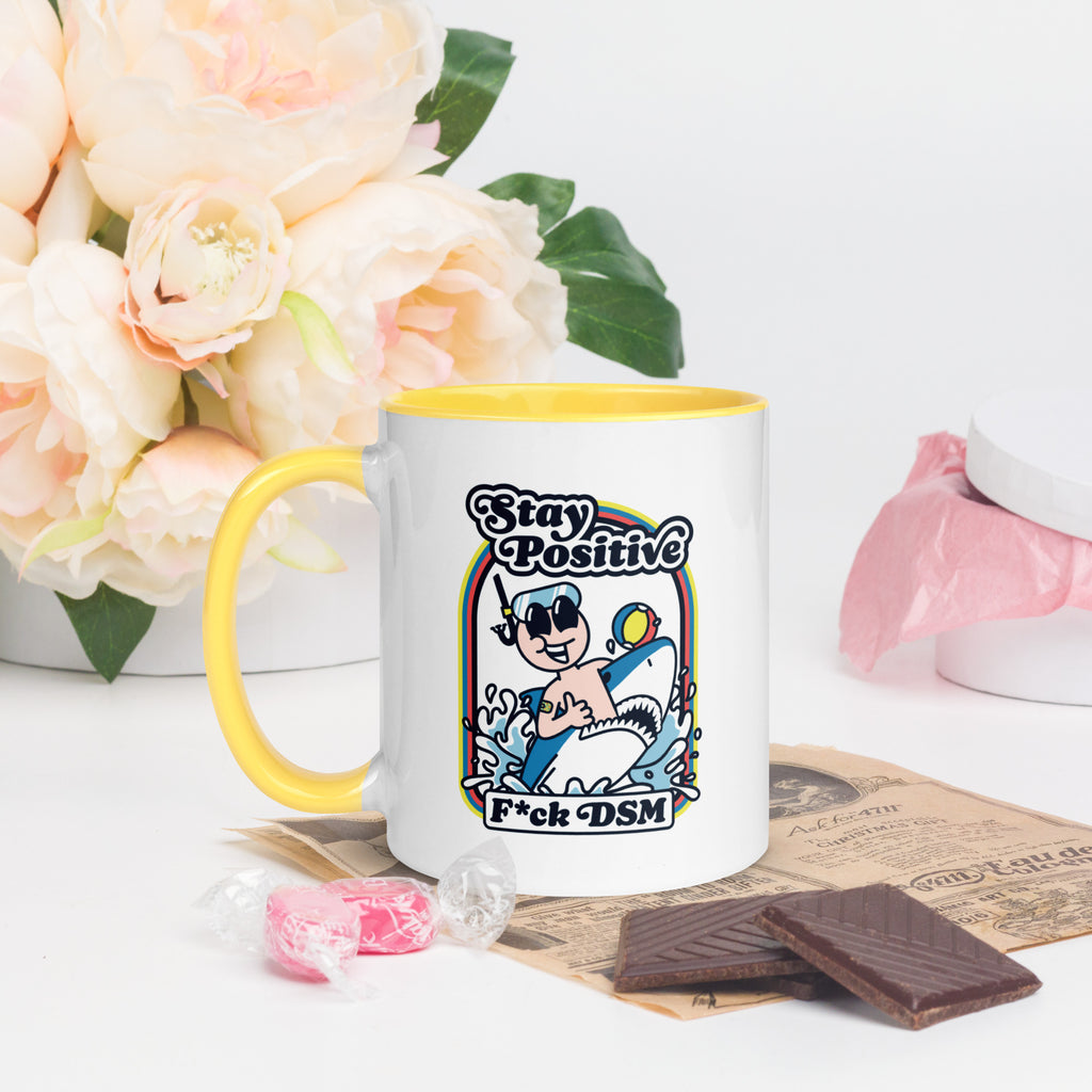 Taza blanca y amarilla de 325 ml con diseño personalizado, bonito, moderno, artístico, simbólico y urbano. Con significado profundo inspirado en la psicología.
